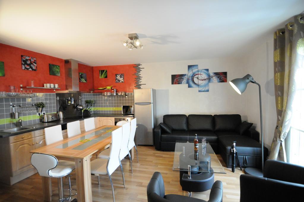 Appartement De Charme Climatise Pour 6 A 8 Pers أمبُواز الغرفة الصورة